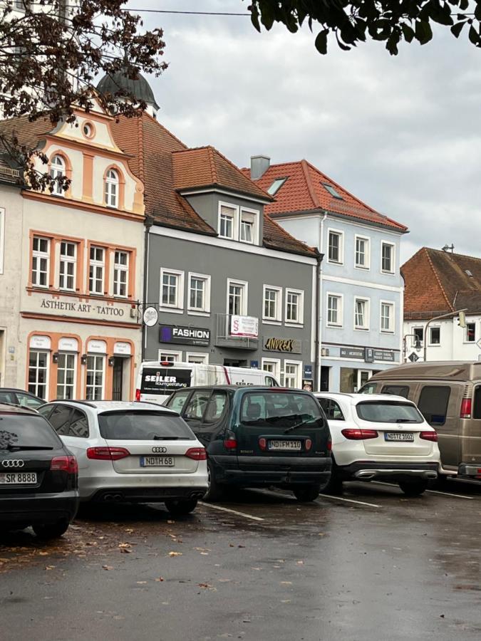 Zimmer Zum Vermieten Direkt An Der Donau Und Am Schloss Neuburg an Der Donau Exteriér fotografie